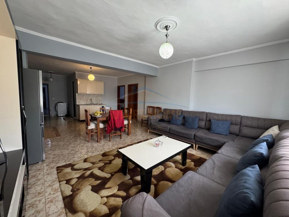 Tirane, shitet apartament 2+1+Ballkon Kati 9, 119 m² 165.000 € 
