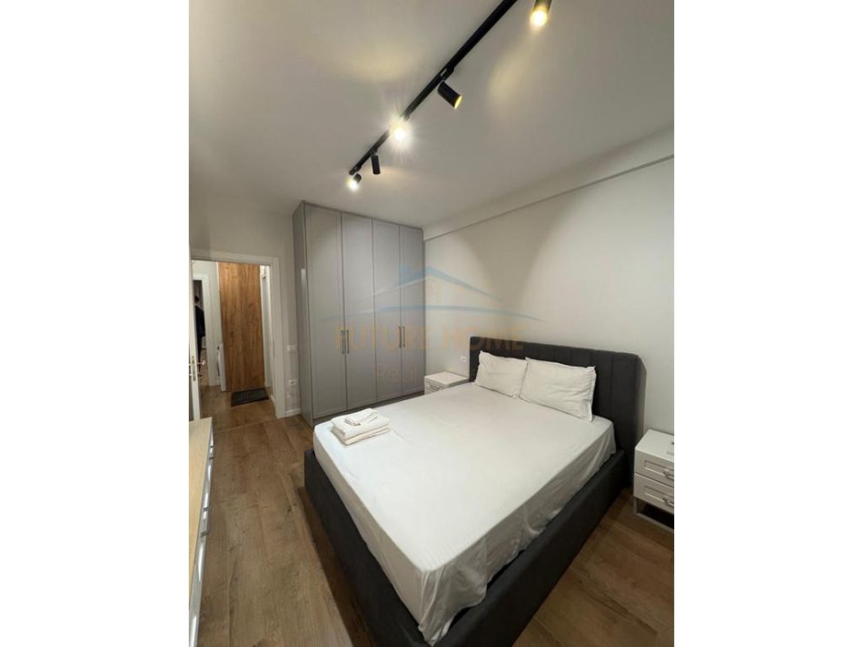 Tirane, shitet apartament 2+1 Kati 6, 96 m² 260.000 € (farmacia 10)