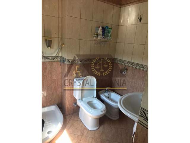 Tirane, jap me qera apartament 1+1+A Kati 5, 60 m² 500 Euro