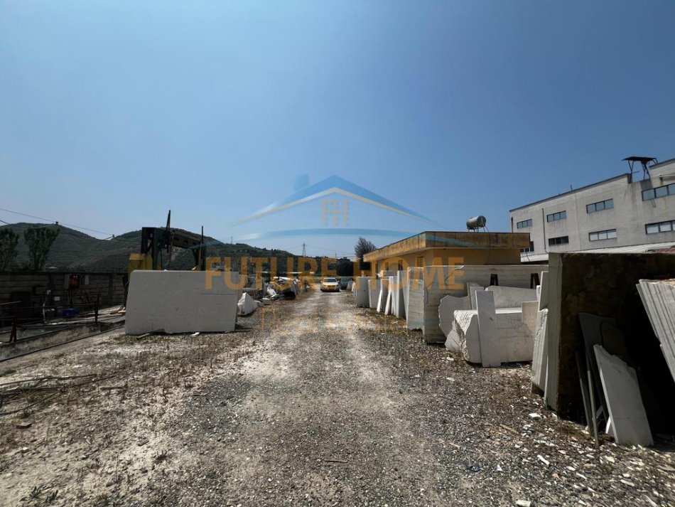 Shitet – Truall Vaqarr – 800,000 €