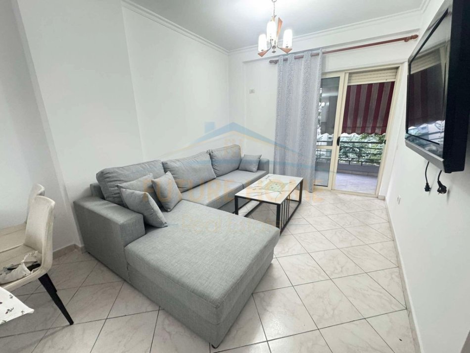 Tirane, jepet me qera apartament 2+1 Kati 2, 92 m² 500 € (EJA STUDIO)  UNA54025