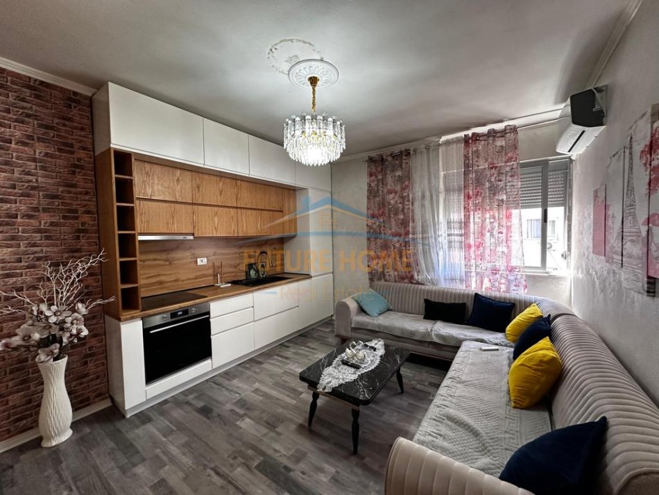 Tirane, shitet apartament 2+1 Kati 4, 88 m² 138.998 €