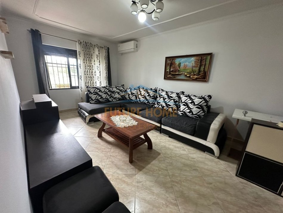 Tirane, jepet me qera apartament 1+1 Kati 1, 103 m² 450 € (rrugen Dritan Hoxha)