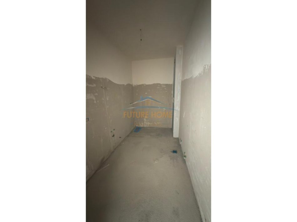 Tirane, shes apartament 1+1 Kati 4, 66 m² 80.000 € (Paskuqan, Tiranë)
