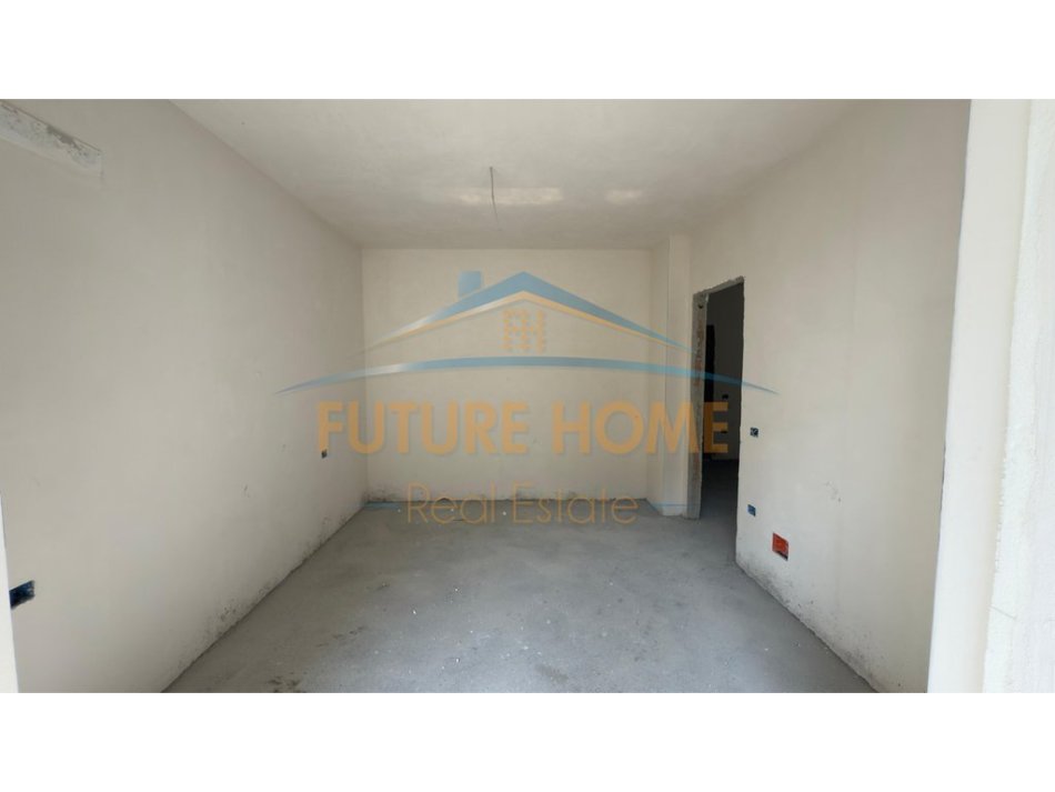 Tirane, shes apartament 1+1 Kati 4, 66 m² 80.000 € (Paskuqan, Tiranë)