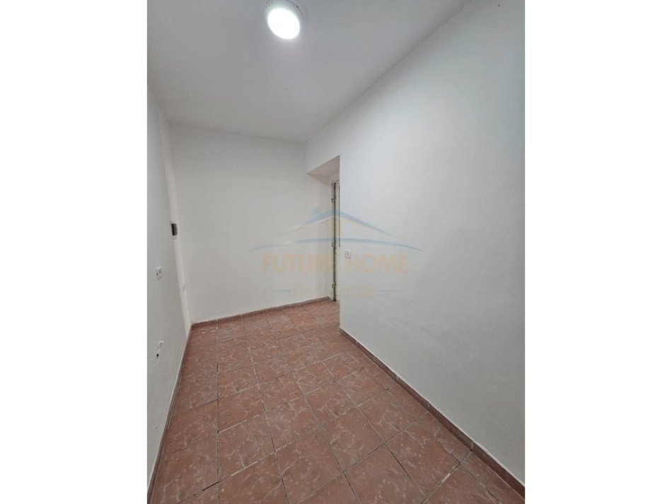 Durres, shitet apartament 1+1 Kati 0, 40 m² 42.000 € (Prane Vala Park)