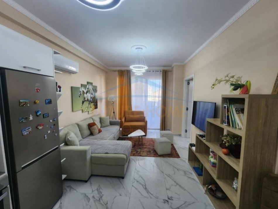 Durres, shitet apartament 1+1+Aneks+Ballkon Kati 3, 79 m² 110.040 € (Prane Kompleksit Fafa, Golem)