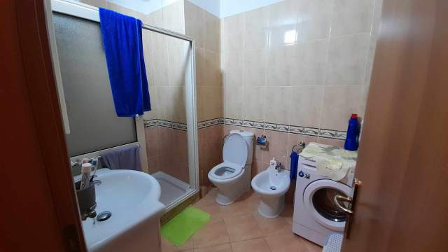 Durres, jepet me qera apartament 2+1+A+BLK Kati 2, 125 m² 500 Euro (Rruga Egnatia)