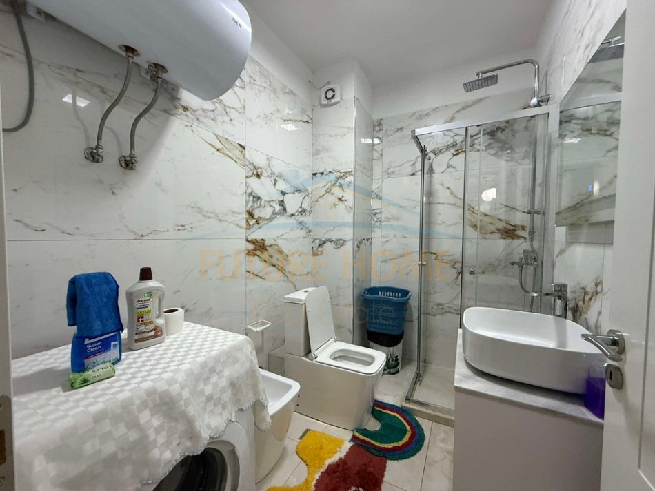 Tirane, jepet me qera apartament 1+1 Kati 1, 66 m² 480 € (VILA L)   UNA54549