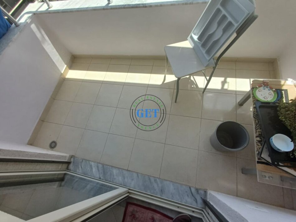 Durres, shitet apartament 1+1+Ballkon Kati 4, 58 m² 75.000 € (Plazh Iliria)