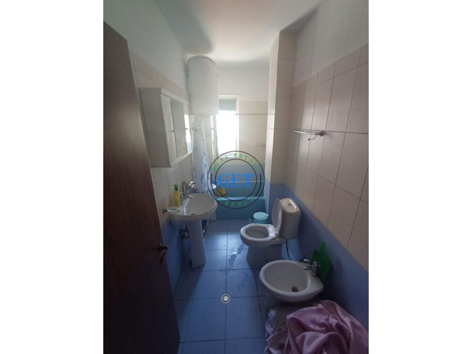 Durres, shitet apartament 1+1+Ballkon Kati 4, 58 m² 75.000 € (Plazh Iliria)