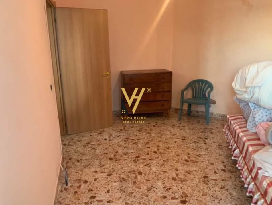 Tirane, shitet apartament 1+1+Ballkon Kati 3, 65 m² 130.000 € (RRUGA E ELBASANIT)