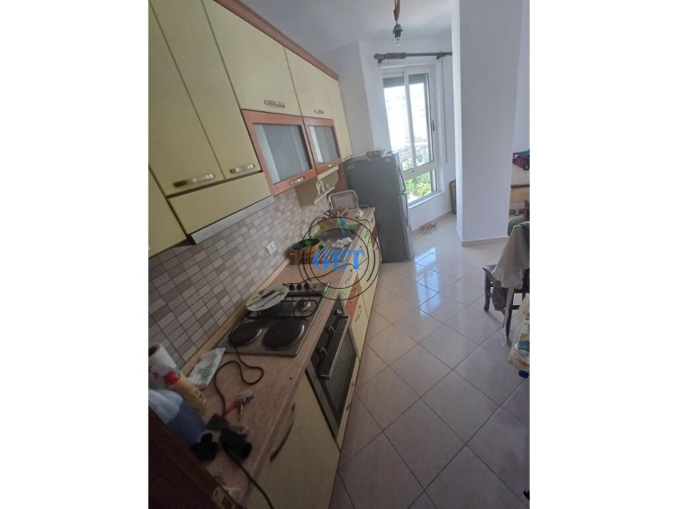 Durres, shitet apartament 1+1+Ballkon Kati 4, 58 m² 75.000 € (Plazh Iliria)