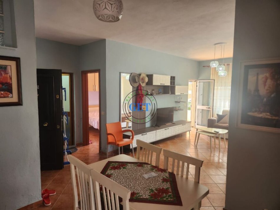 Durres, jepet me qera apartament 1+1 Kati 1, 67 m² 300 € 