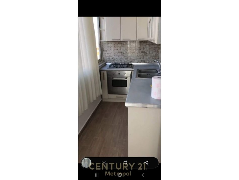 Tirane, shitet apartament 2+1 Kati 9, 90 m² 185.000 € (Rruga Fortuzi,)