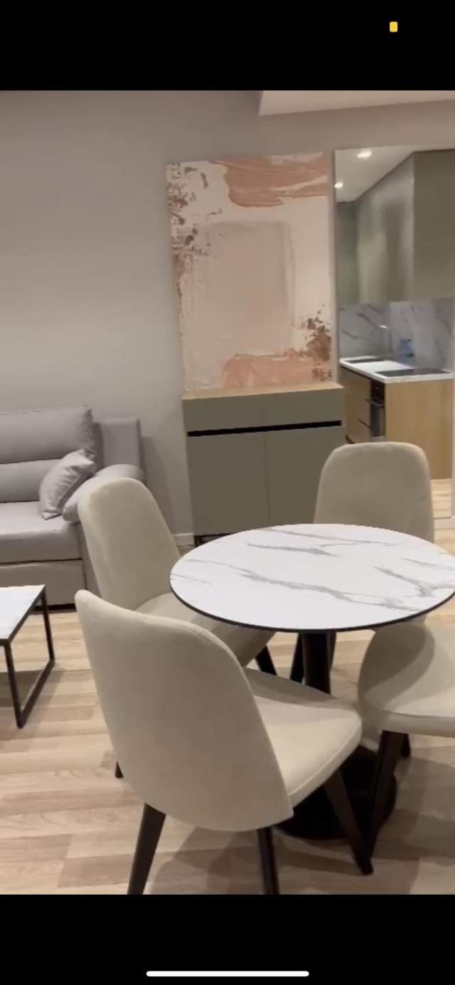 Tirane, jepet me qera apartament 1+1+BLK Kati 5, 60 m² 450 Euro (TEK DOGANA)