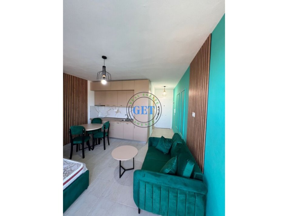 Durres, shitet garsonier 1+1 Kati 6, 44 m² 52.000 € (Shkembi i kavajes)