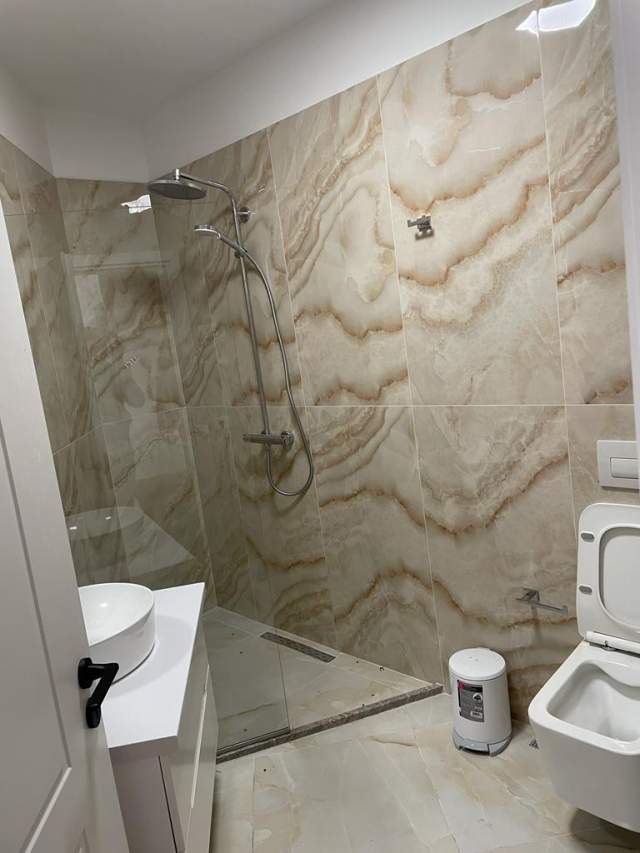 Tirane, jepet me qera apartament 1+1+BLK Kati 4, 60 m² 400 Euro (prane Vila L)