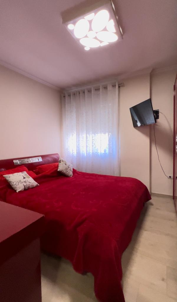 Tirane, shitet apartament 2+1 Kati 7, 105 m² 145.000 Euro (rruga dibres)