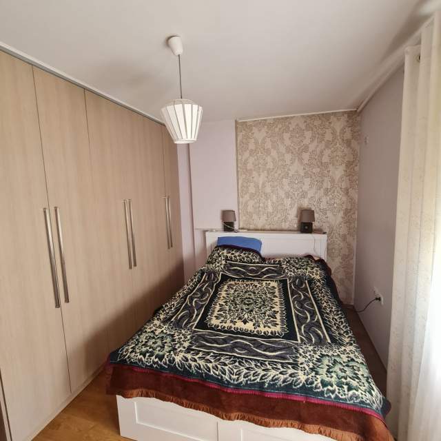 Tirane, jepet me qera apartament 2+1+A+BLK Kati 6, 122 m² 350 Euro (Pallatet Ales)