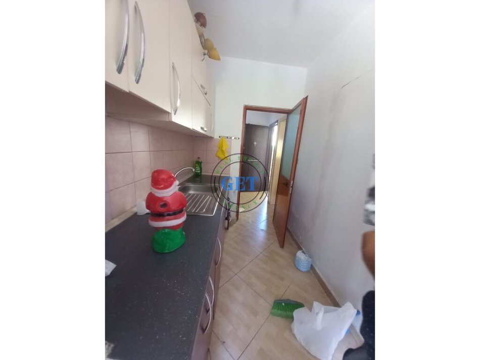 Durres, shitet apartament 1+1+Ballkon Kati 2, 56 m² 60.000 € (Stadiumi)
