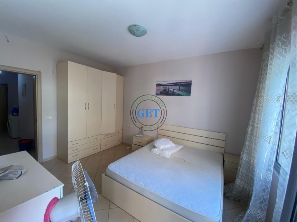 Durres, shitet apartament 1+1+Ballkon Kati 4, 68 m² 68.000 € (Shkembi i Kavajes)