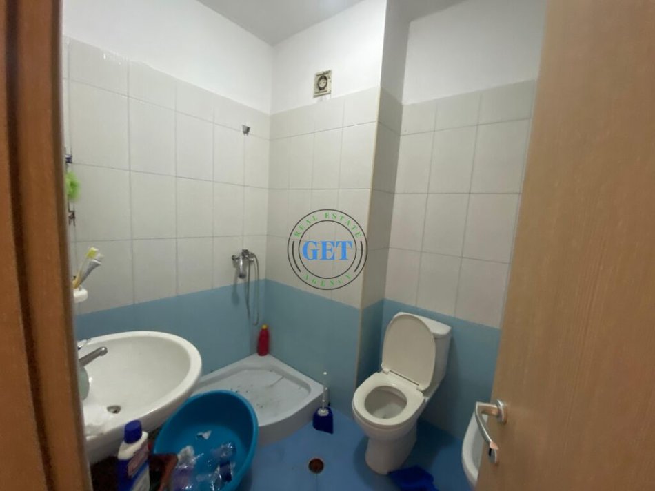 Durres, shitet apartament 1+1+Ballkon Kati 4, 68 m² 68.000 € (Shkembi i Kavajes)