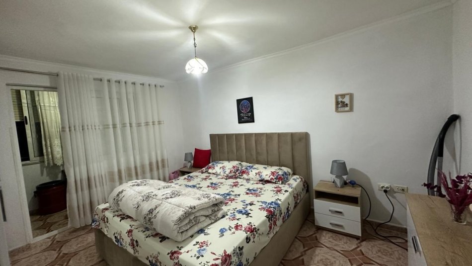 Tirane, shitet apartament 2+1 Kati 4, 71 m² 110.000 € (Brryli)
