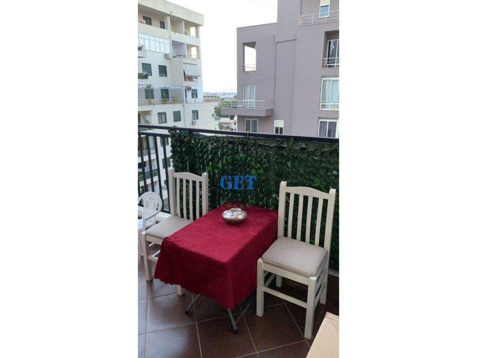 Durres, shitet apartament 1+1+Ballkon Kati 4, 70 m² 80.000 € (Plazh, Rrota e Kuqe)