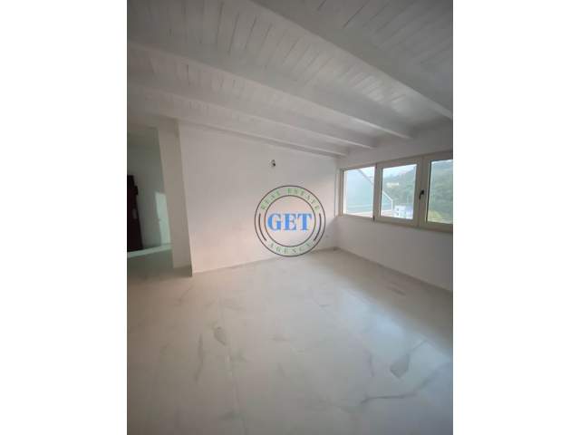 Durres, shitet apartament 1+1 58 m² 98.000 Euro (Shkembi i Kavajes)