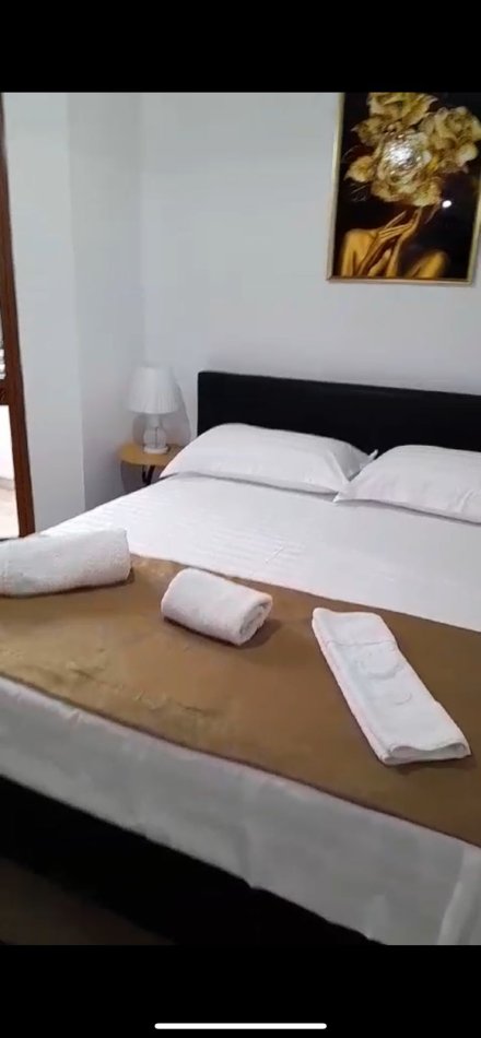 Tirane, jepet me qera apartament 1+1 Kati 2, 45 m² 500 € (Rruga e kavajes)