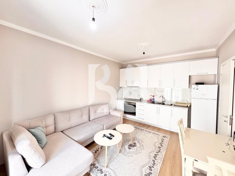 Tirane, shitet apartament 2+1 Kati 3, 83 m² 139.000 € (Astir)