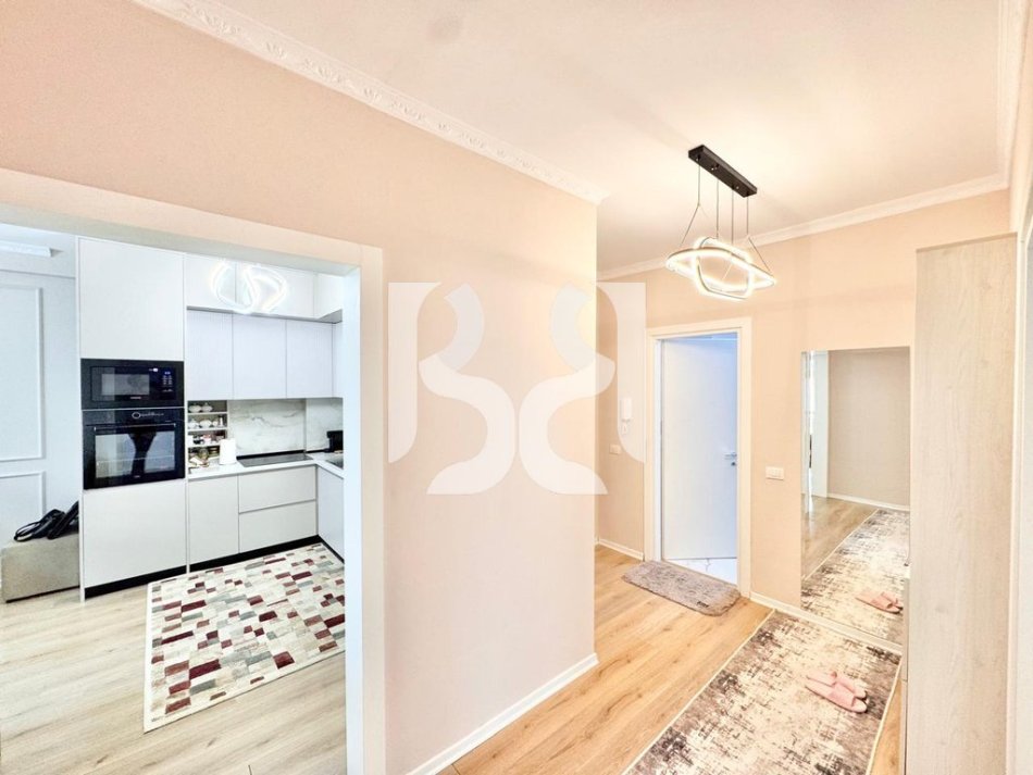 Tirane, shitet apartament 2+1 Kati 2, 101 m² 170.000 € (Astir)