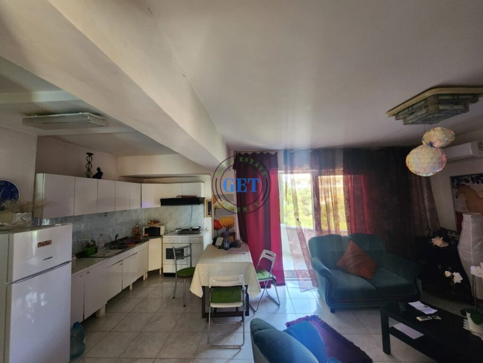 Durres, shitet apartament 2+1+Ballkon Kati 4, 79 m² 186.000 € (Vollga)