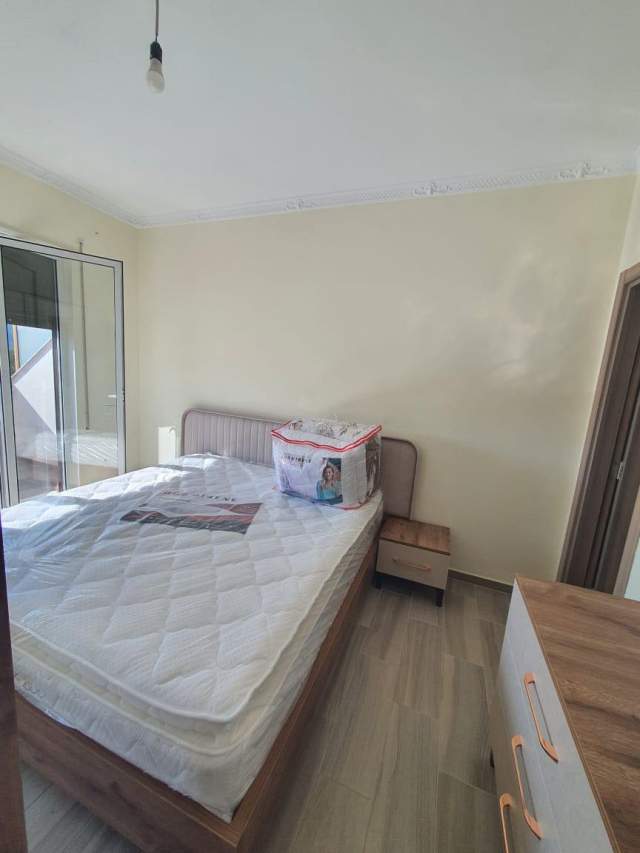 Tirane, jepet me qera apartament 2+1+BLK Kati 4, 112 m² 400 mije leke KOMBINAT