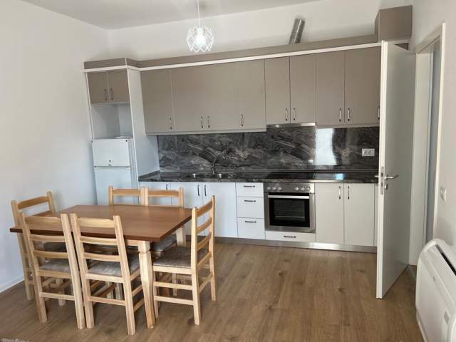 Tirane, jepet me qera apartament 2+1+BLK Kati 2, 102 m² 500 Euro (RRUGA JORDAN MISJA)