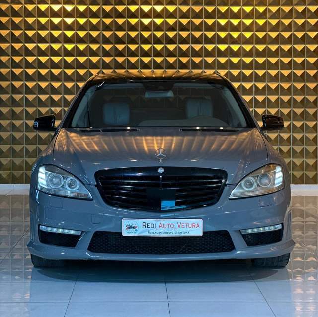 Tirane, shes makine Mercedes-Benz Viti 2010, 13.000 Euro