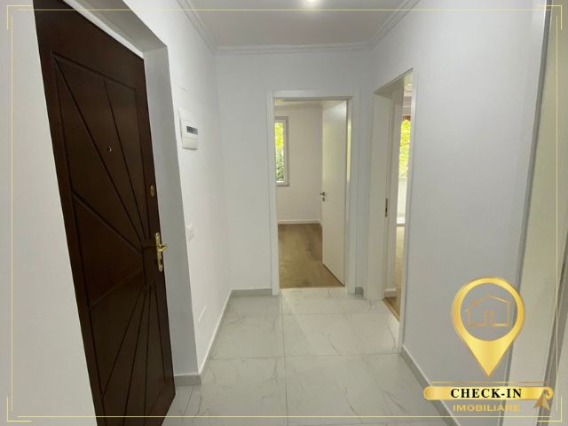 Tirane, shitet apartament 2+1+Ballkon Kati 3, 70 m² 160,000 € (Gjykata e Rrethi, Ekspozita)