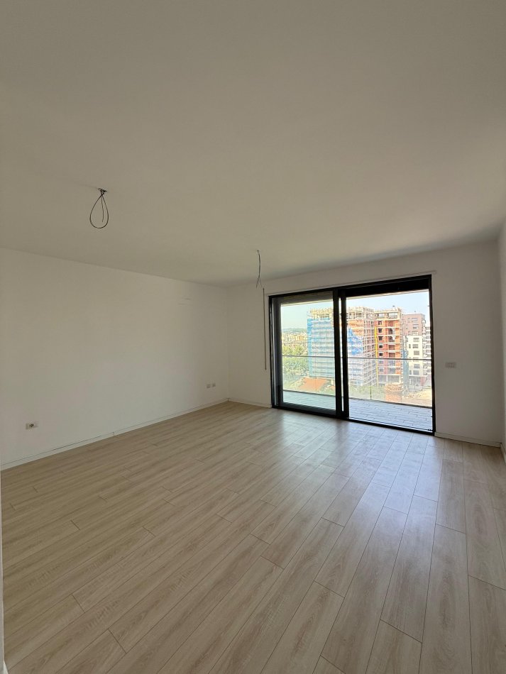 Tirane, shitet apartament 3+1+Ballkon Kati 6, 132 m² 250.000 € (Kompleksi Fiori Di Boaco)