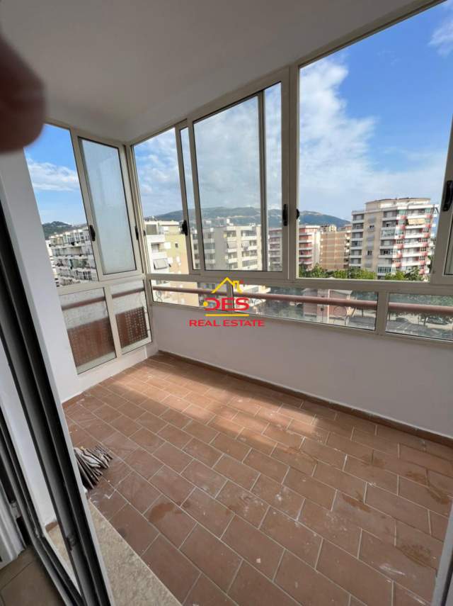 Vlore, shitet apartament 1+1+BLK Kati 6, 50 m² 56.000 Euro (Transballkanike)