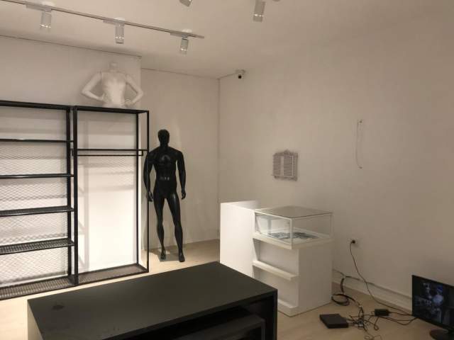 Tirane, jepet me qera ambjent biznesi 57 m² 60.000 Leke