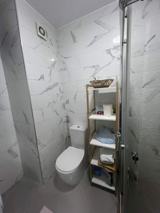 Tirane, jepet me qera apartament 1+1+BLK Kati 3, 65 m² 350 Euro (Fresk ,te thesari)