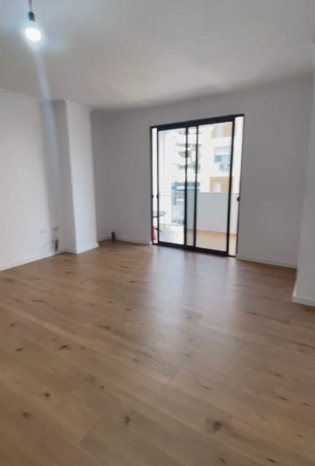 Tirane, shitet apartament 1+1+BLK Kati 3, 78 m² 108.000 Euro (NDRE MJEDA)