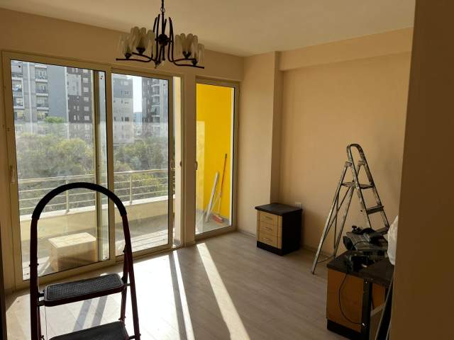 Tirane, jepet me qera apartament 2+1+BLK Kati 2, 95 m² 480 Euro (prane Pallateve te Turdiut)