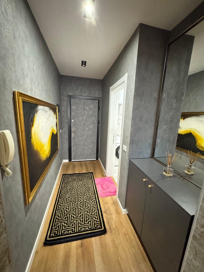 Tirane, jepet me qera apartament 2+1 Kati 3, 110 m² 700 € (kodra e diellit)