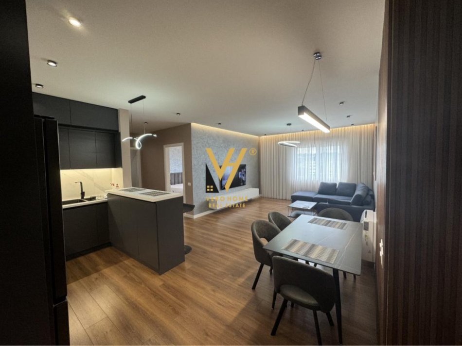 Tirane, shitet apartament 2+1+Ballkon Kati 3, 126 m² 148.000 € (KASHAR)