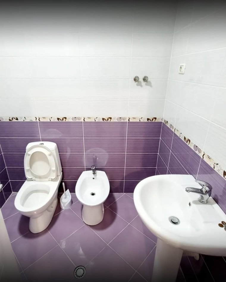 Tirane, jepet me qera apartament 2+1+Ballkon Kati 5, 120 m² 500 € (Astir)