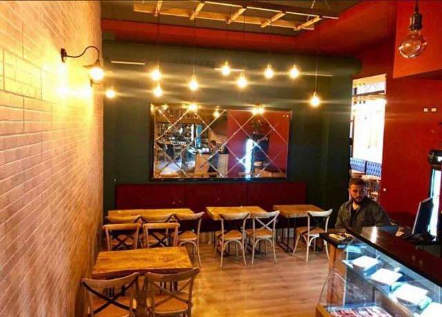 Tirane, shes lokal Kati 0, 110 m² 2.200 Euro