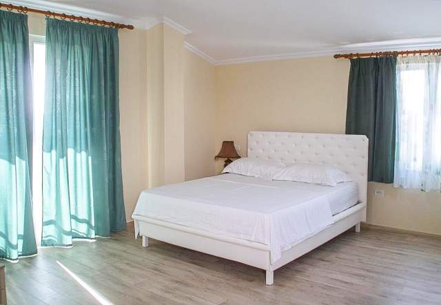Durres, shitet hotel 278 m² 5.900.000 Euro