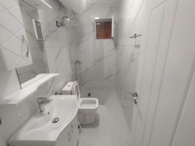 Tirane, jepet me qera apartament Kati 2, 55 m² 450 Euro (Vasil shanto)